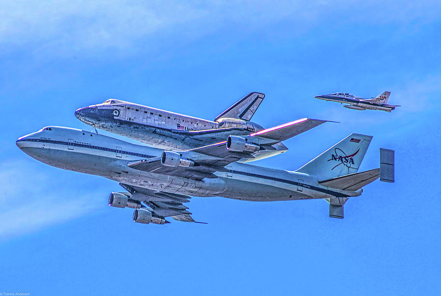 Space Shuttle Endevour Photograph by Tommy Anderson
