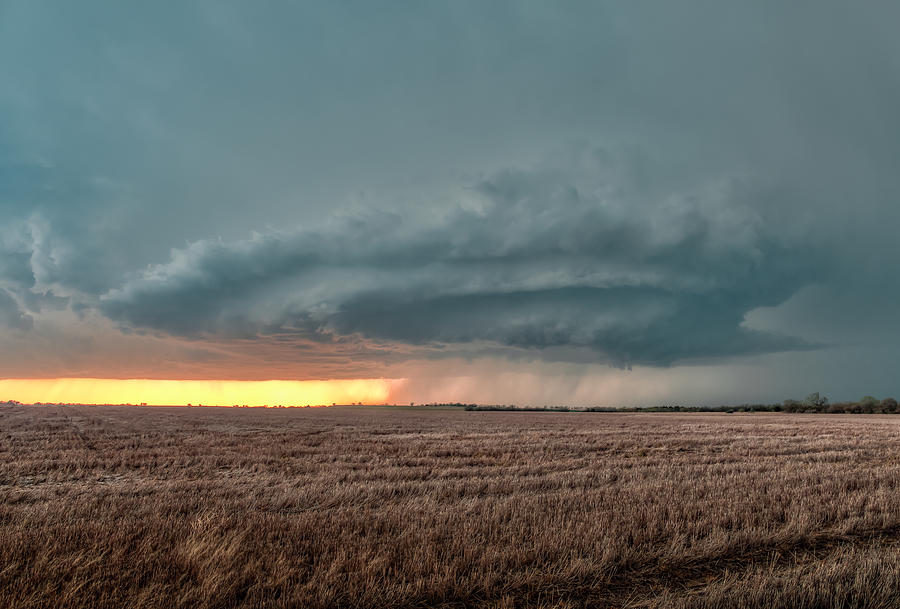 Spaceship on the Great Plains Photograph by Laura Hedien