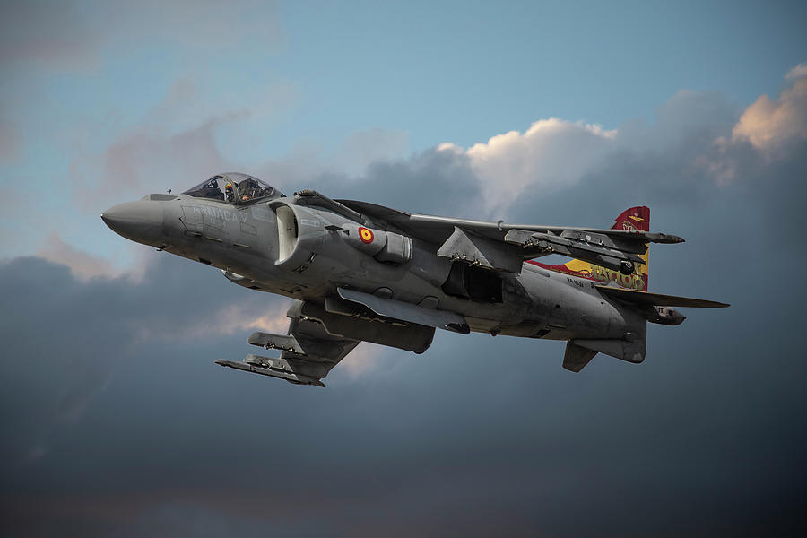 Spanish Navy EAV-8B Harrier Photograph by John Richardson - Fine Art ...