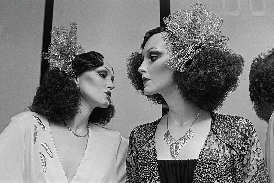 Spanish style glamorous mannequins in Soho London 1980 Photograph by Roberto Bigano