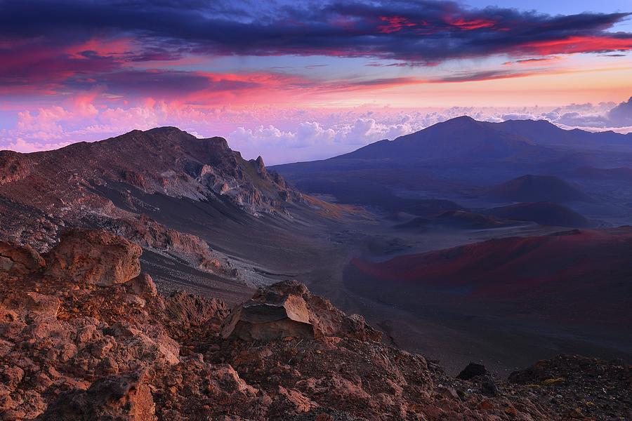 Spectacular sunrise at Haleakala National Park on the island of Maui in ...