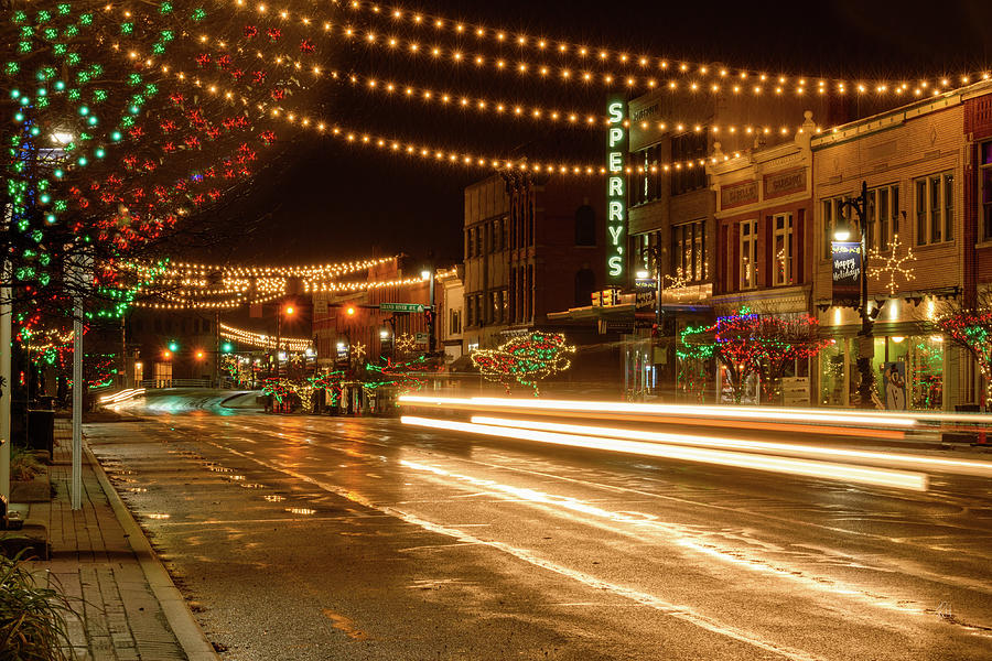 Sperry's Port Huron lights Digital Art by Robert Hover - Fine Art America