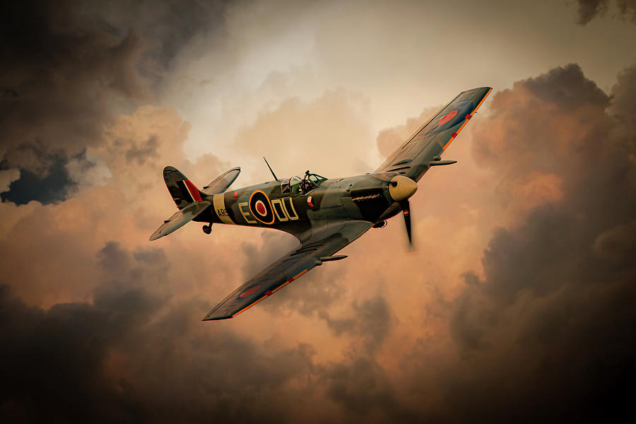 Spitfire Solice Digital Art by Airpower Art