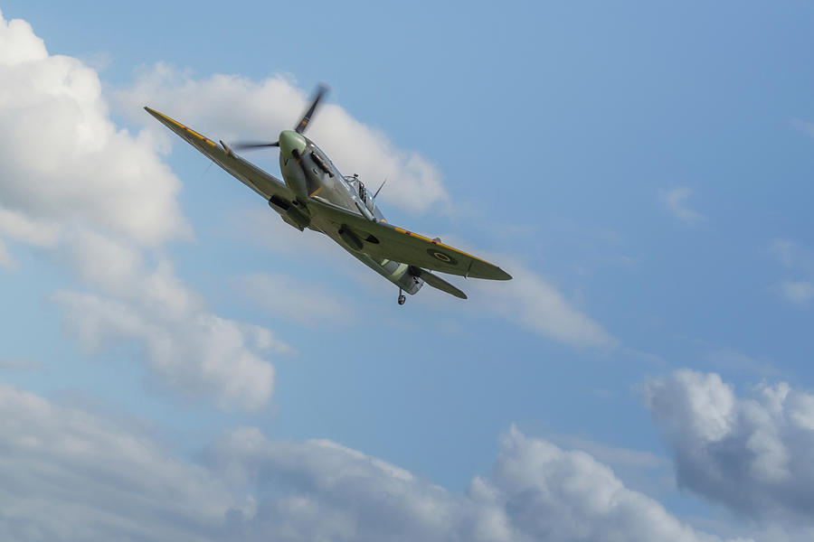Spitfire turning at the Victory Show 2019 Photograph by Scott Lyons