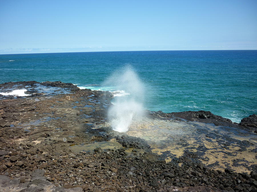 Spouting Horn, Kauai Photograph By Marlene Challis - Fine Art America