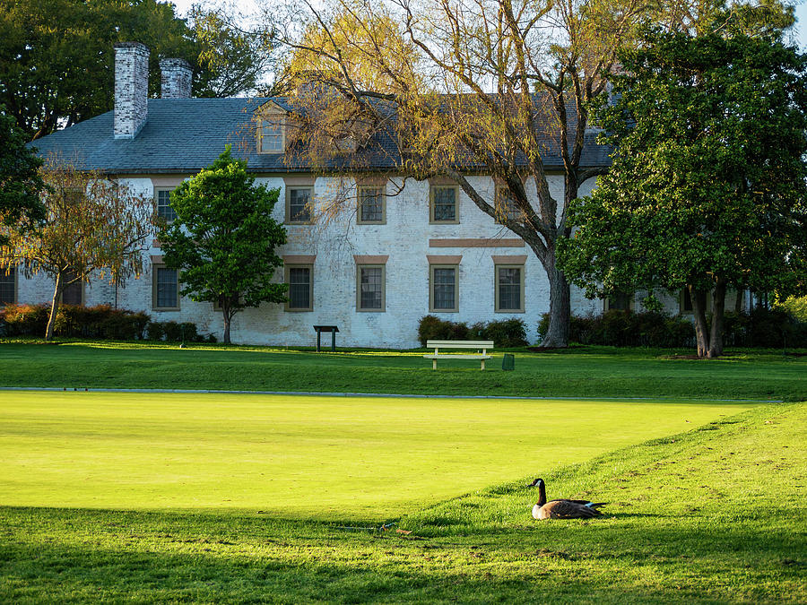 Spring Day at the Williamsburg Inn Photograph by Rachel Morrison