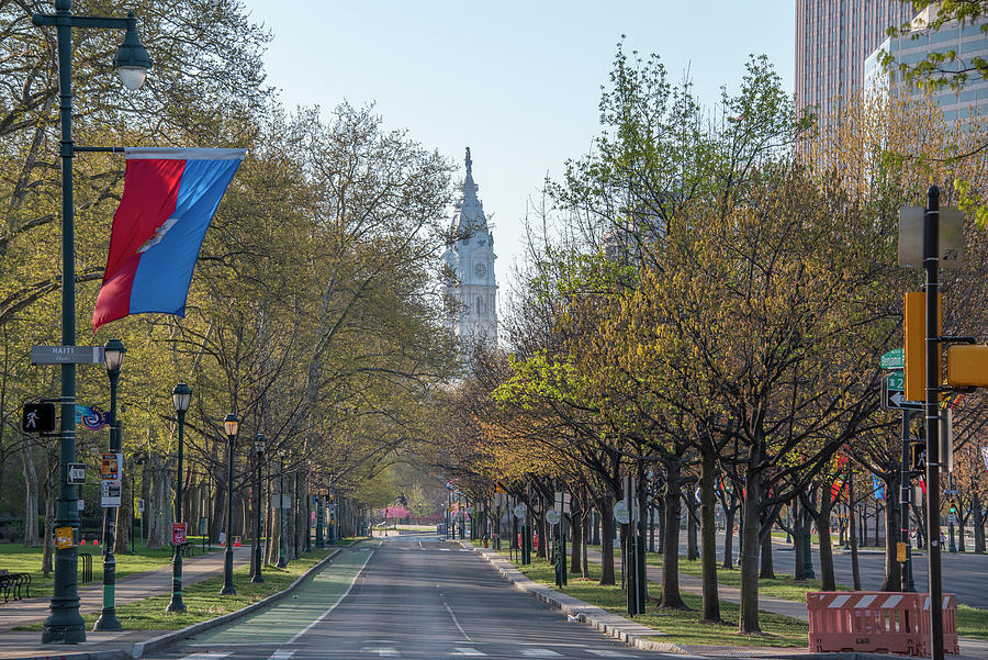 Spring - Parkway In Philadelphia Photograph By Philadelphia Photography 