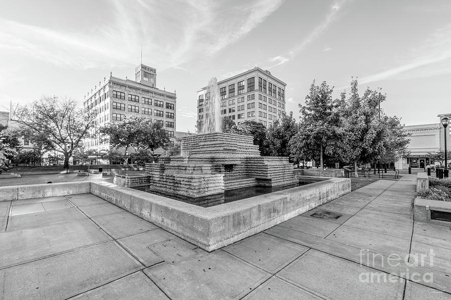 Springfield Missouris Downtown Water Fountain Grayscale Photograph by Jennifer White