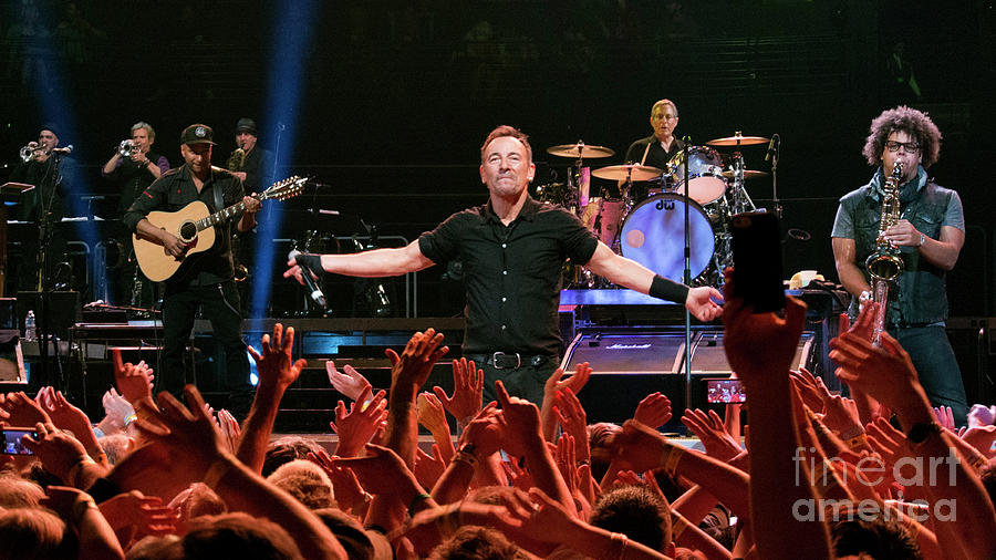 Springsteen April, 2014 Photograph by Jeff Ross
