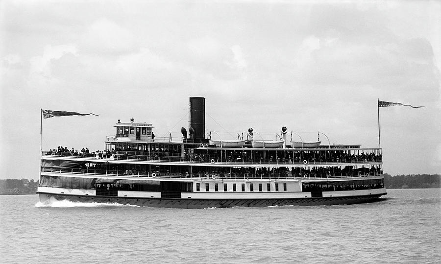 SS Columbia Steamer - Circa 1908 Photograph by War Is Hell Store