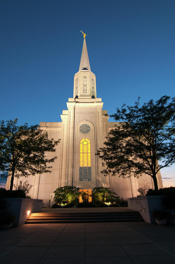 St. Louis LDS Temple Photograph by Steve Stuller
