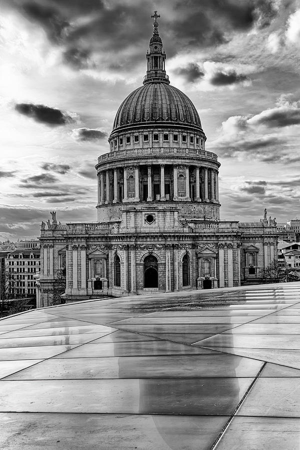London Photograph - St Pauls Cathedral London UK by John Gilham