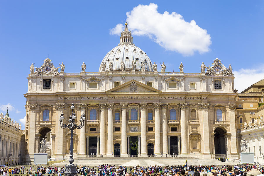 St Peters Basilica Photograph by Syolacan