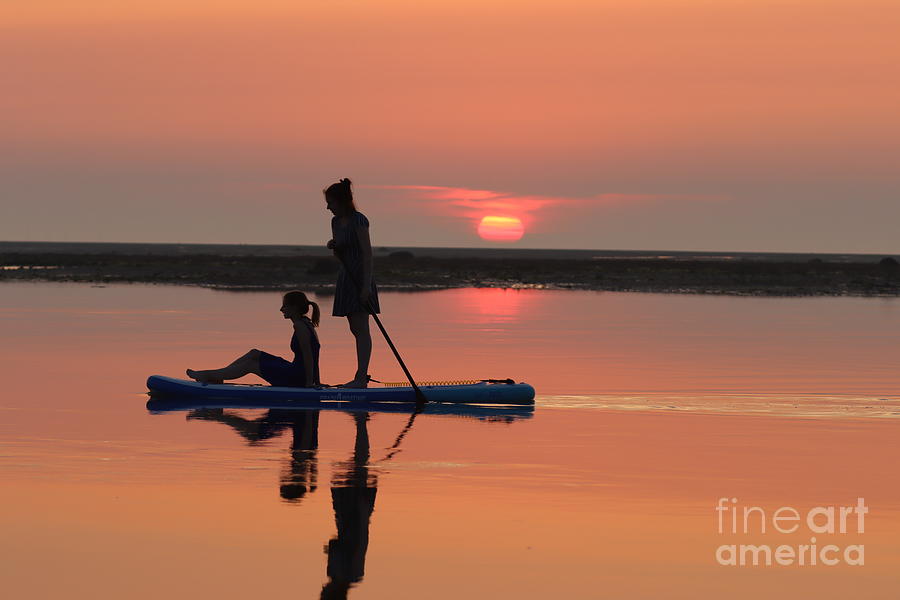 Stand-On Paddling At Sunset Photograph by Eva Lechner