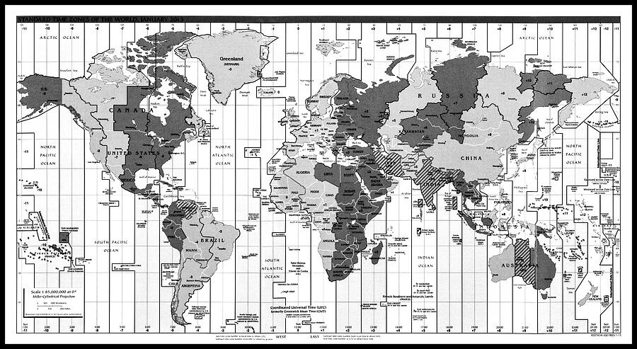 Standard Time Zones of The World Panoramic Map 2015 Black and White