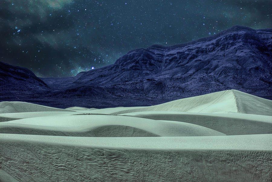 Starlight Over White Sands Photograph by JC Findley