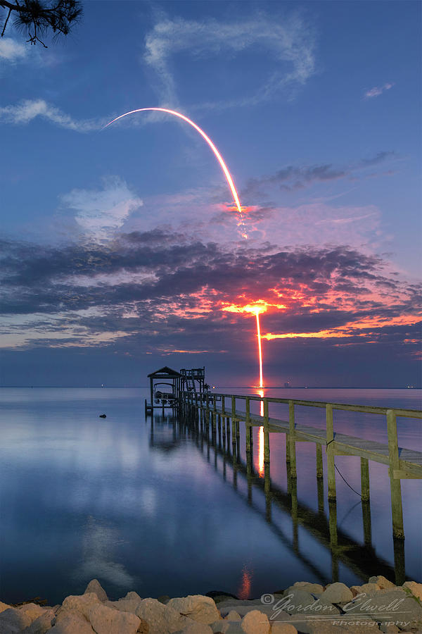 Pier Photograph - Starlink Launch just before dawn by Gordon Elwell