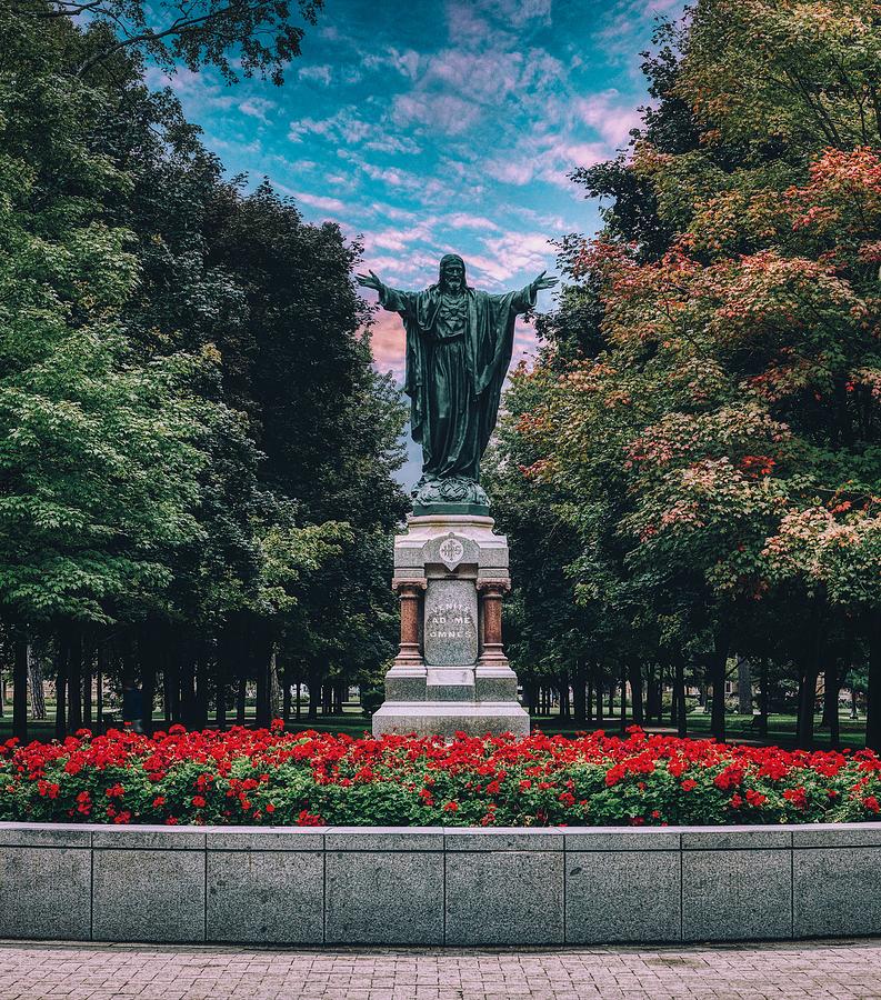 Statue of Jesus - University of Notre Dame Photograph by Mountain Dreams