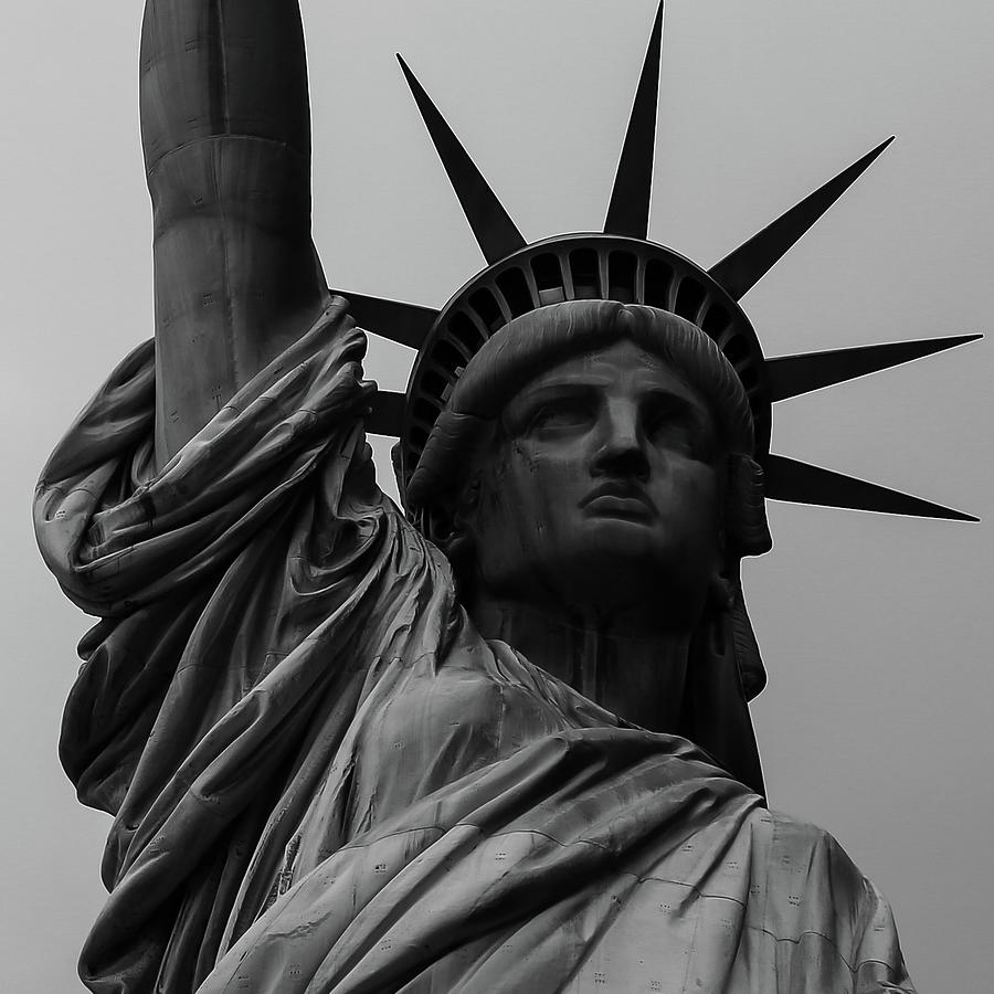 Statue Of Liberty Photograph by Alberto Zanoni