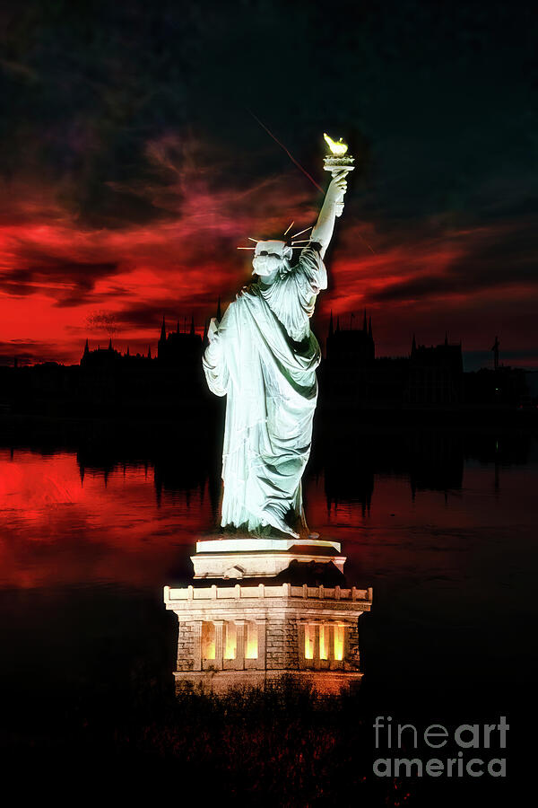 Statue of Liberty Photograph by Shelia Hunt