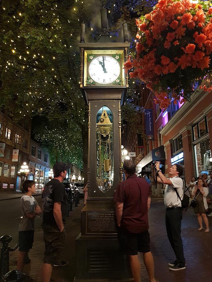 Steam Clock in Vancouvers Gastown Photograph by James Cousineau