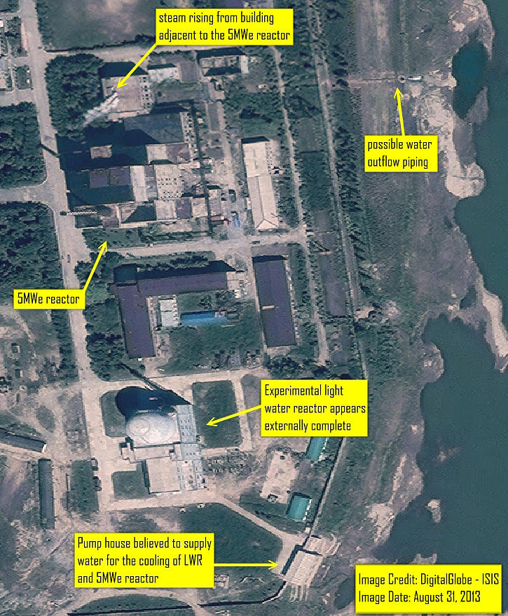 Steam venting from building adjacent to 5MWe Yongbyon reactor on August 31, 2013 Photograph by DigitalGlobe/ScapeWare3d