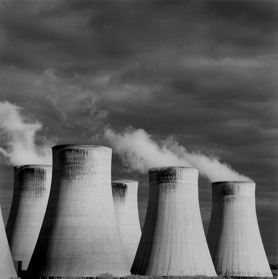 Steaming cooling towers, Ratcliffe Power Station Photograph by David Henderson