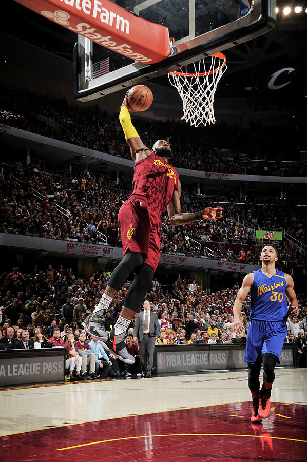 Stephen Curry and Lebron James Photograph by David Liam Kyle