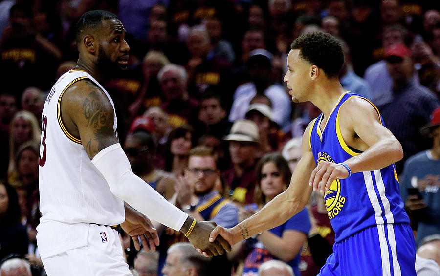 Stephen Curry and Lebron James Photograph by Ezra Shaw