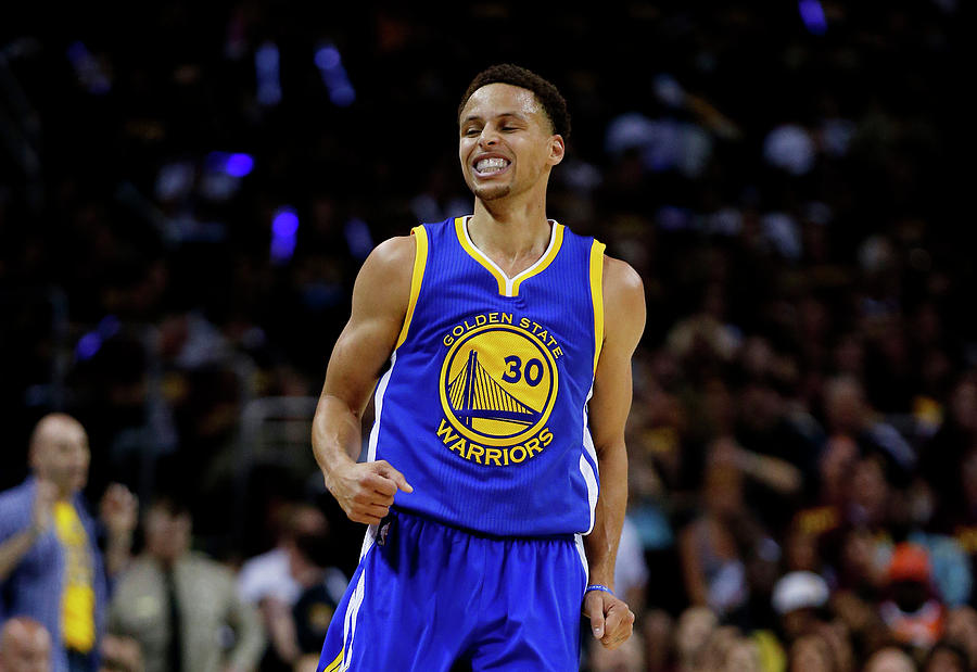 Stephen Curry Photograph by Ezra Shaw