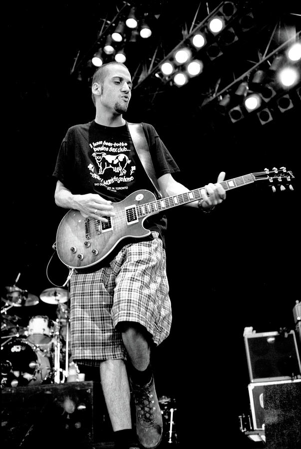 Stone Gossard With Pearl Jam Jamming At The 1992, 52% OFF
