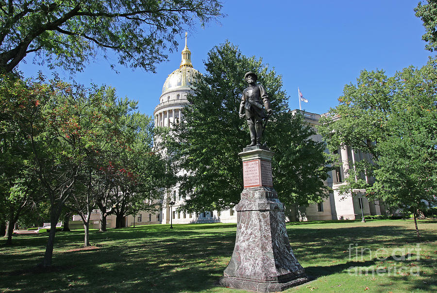 Stonewall Jackson Statue in front of West Virginia State Capitol 3171 Photograph by Jack Schultz