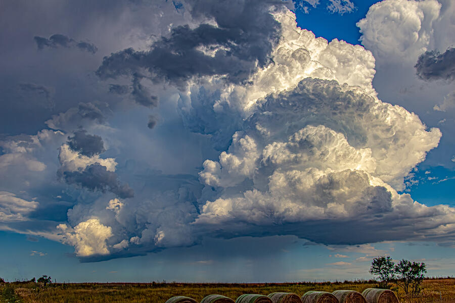 Storm Chasing Nebraska Supercells 031 Photograph by Dale Kaminski