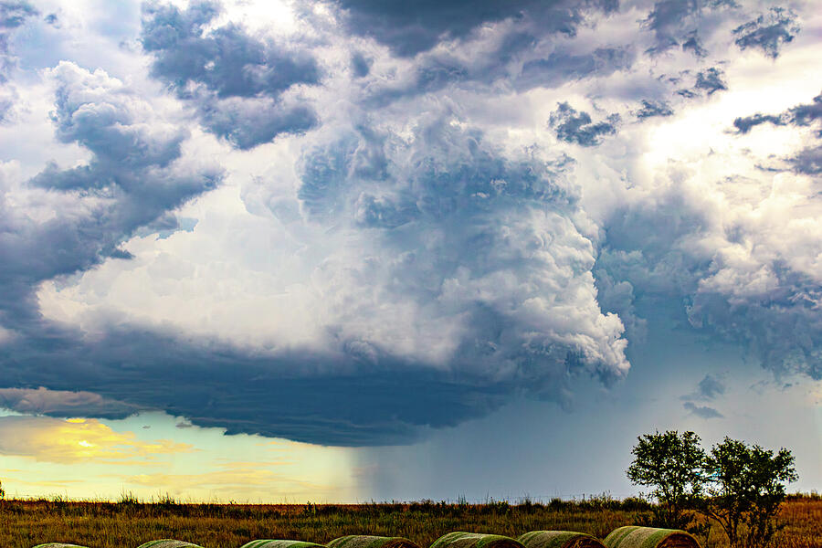 Storm Chasing Nebraska Supercells 040 Photograph by Dale Kaminski