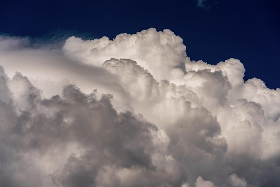 Storm Clouds - Cumulus Cloudscape Photograph by Stan Weyler