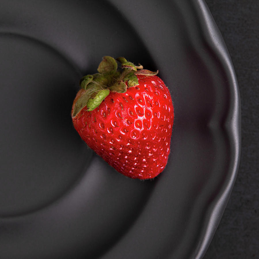 Still Life Photograph - Strawberry on Black by Tom Mc Nemar