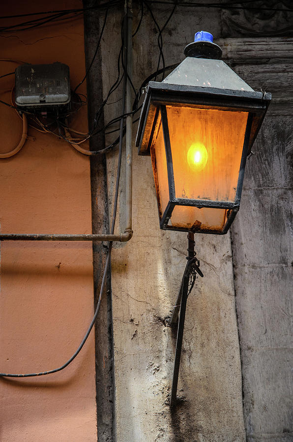 Street Lamp, Havana, Cuba. Photograph by Rob Huntley