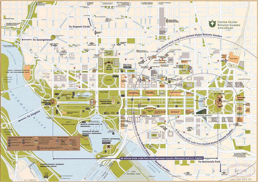 Street map of central Washington D.C. showing parklands and all ...