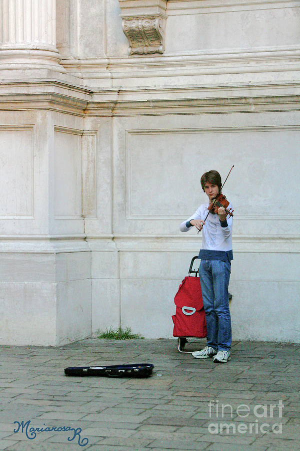 Street Musician in Venice Photograph by Mariarosa Rockefeller