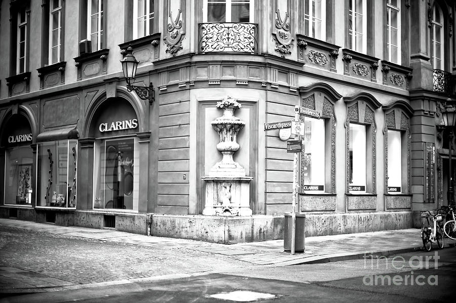 Street Style Munich Photograph by John Rizzuto