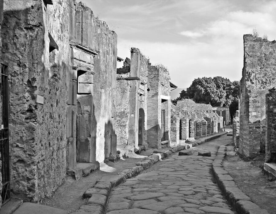 Streets Of Pompeii Black And White Photograph