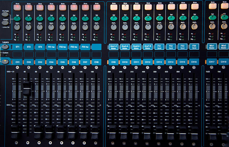 Studio Sound Mixer, Technology Gear For Better Natural Sound Adjustment And Mixing Signal Drawing