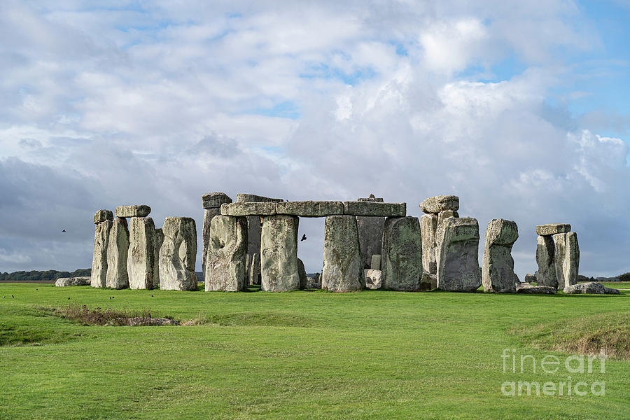 Stunning Prehistoric Stonehenge Wiltshire England Photograph by Wayne Moran