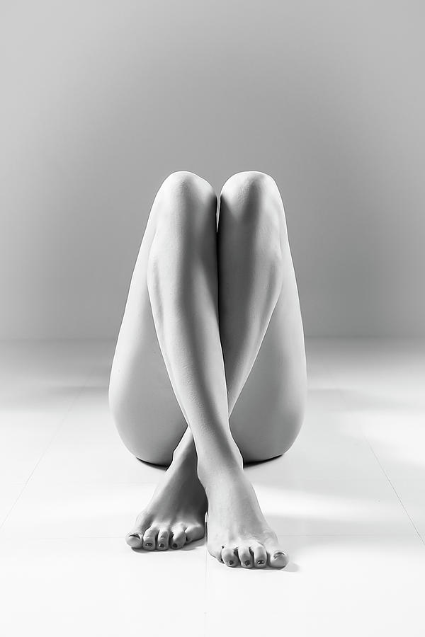 Subtly Sensuous - Art Nude Photograph by Susanne Catherine