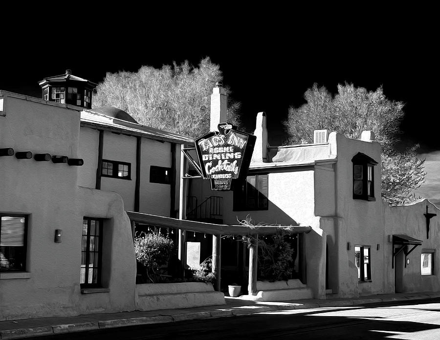 Suenos de Taos Inn Photograph by Joe Schofield