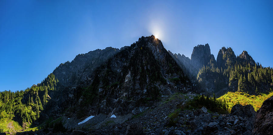 Sun Peeking in the North Cascades Photograph by Pelo Blanco Photo