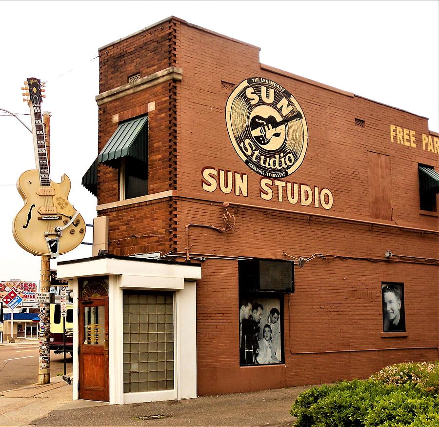 Sun Studio in Memphis Tennessee Photograph by Linda Stern
