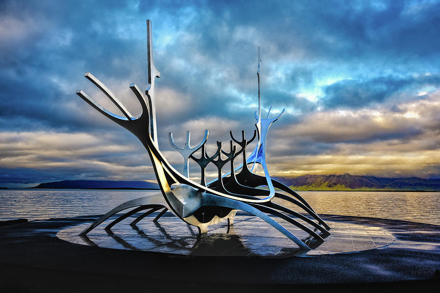 Sun Voyager - Iceland Photograph by Dee Potter