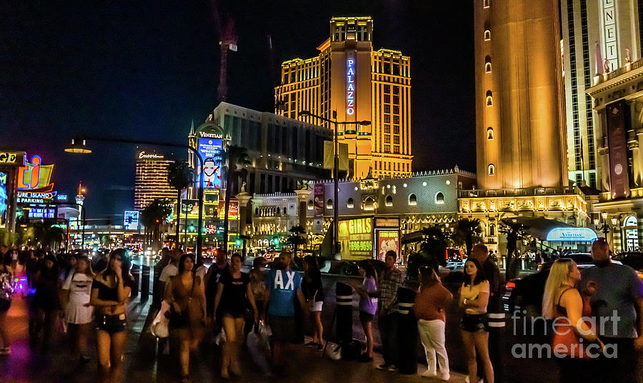 Sunday Evening on the Strip Photograph by Rodney Lee Williams
