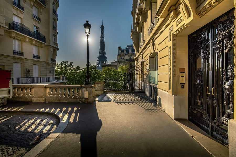 Sunset Photograph - Sunlight In Paris by Jerome Labouyrie